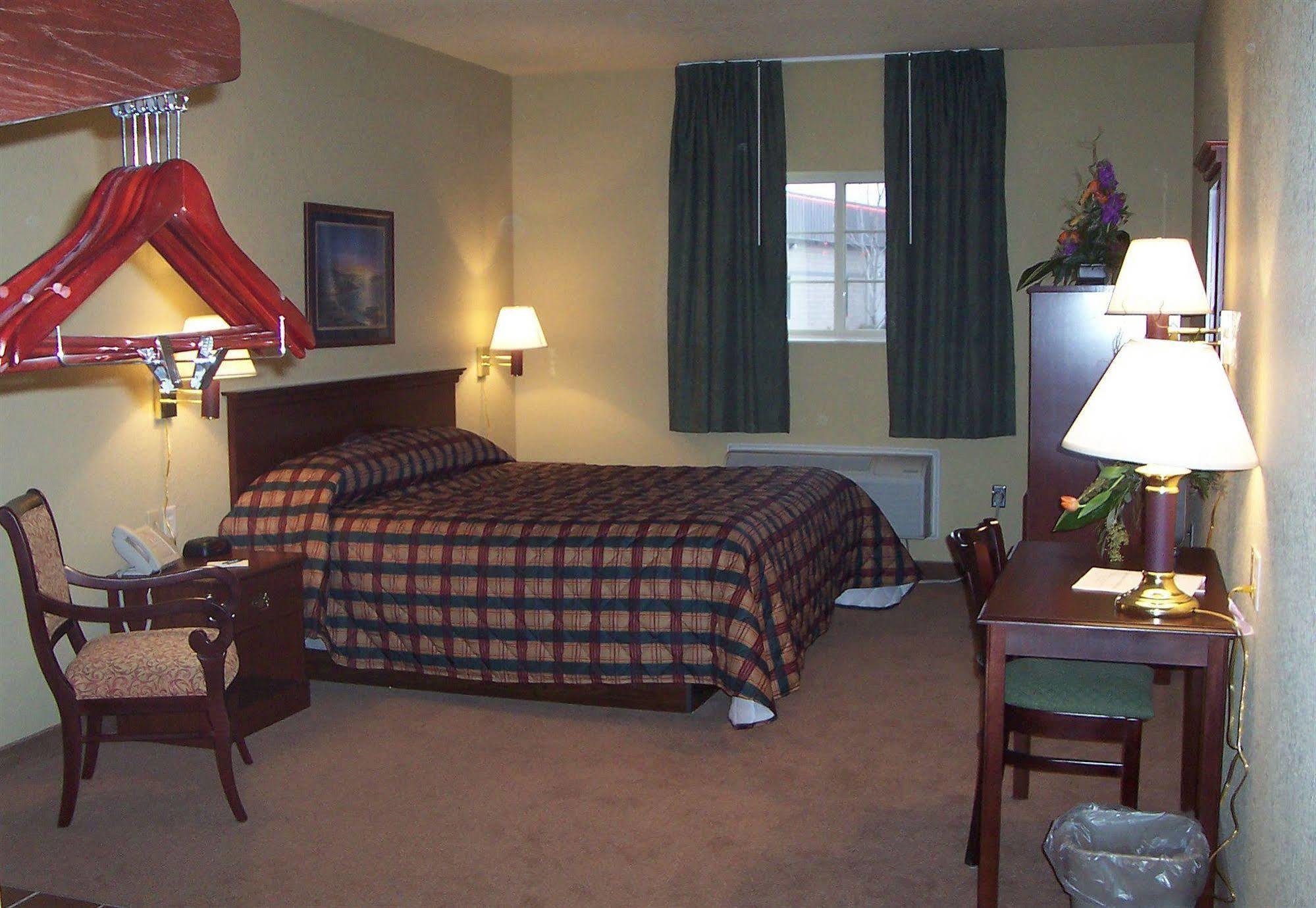 Hotel Comfort & - Wausau