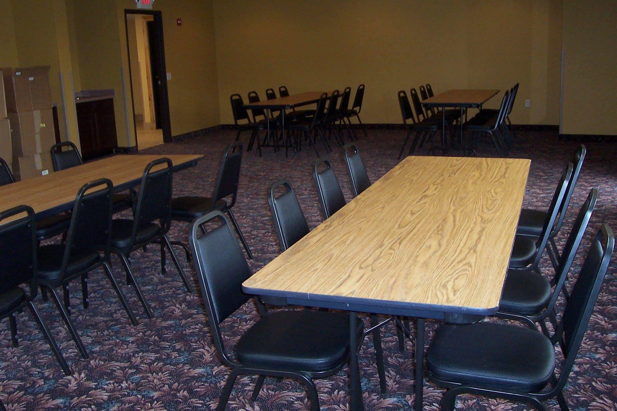 Comfort & - Wausau Hotel Weston